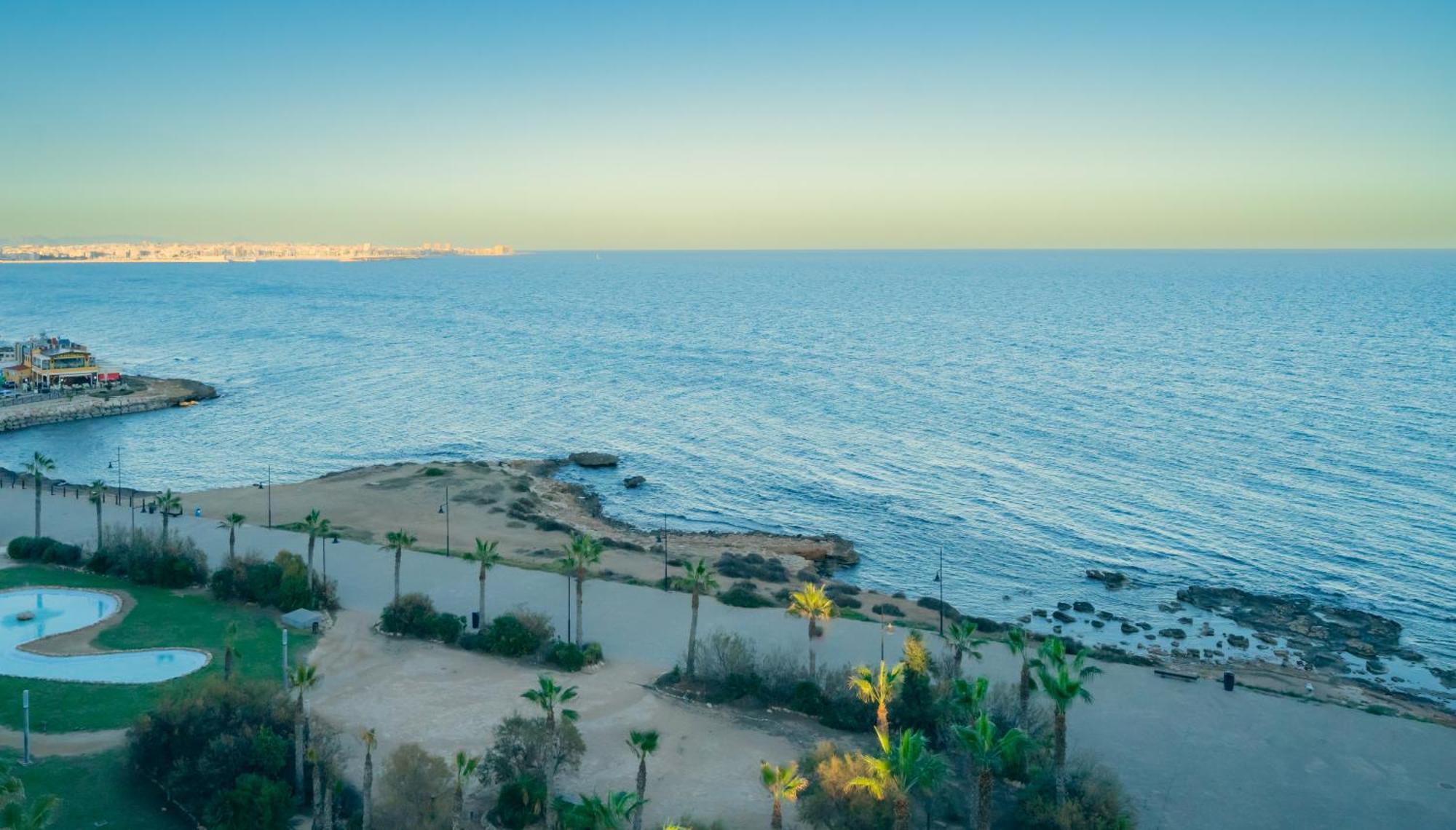 Apartamento Premium Con Jacuzzi Y Vistas Al Mar En Punta Prima, Torrevieja By Rentalole Dış mekan fotoğraf